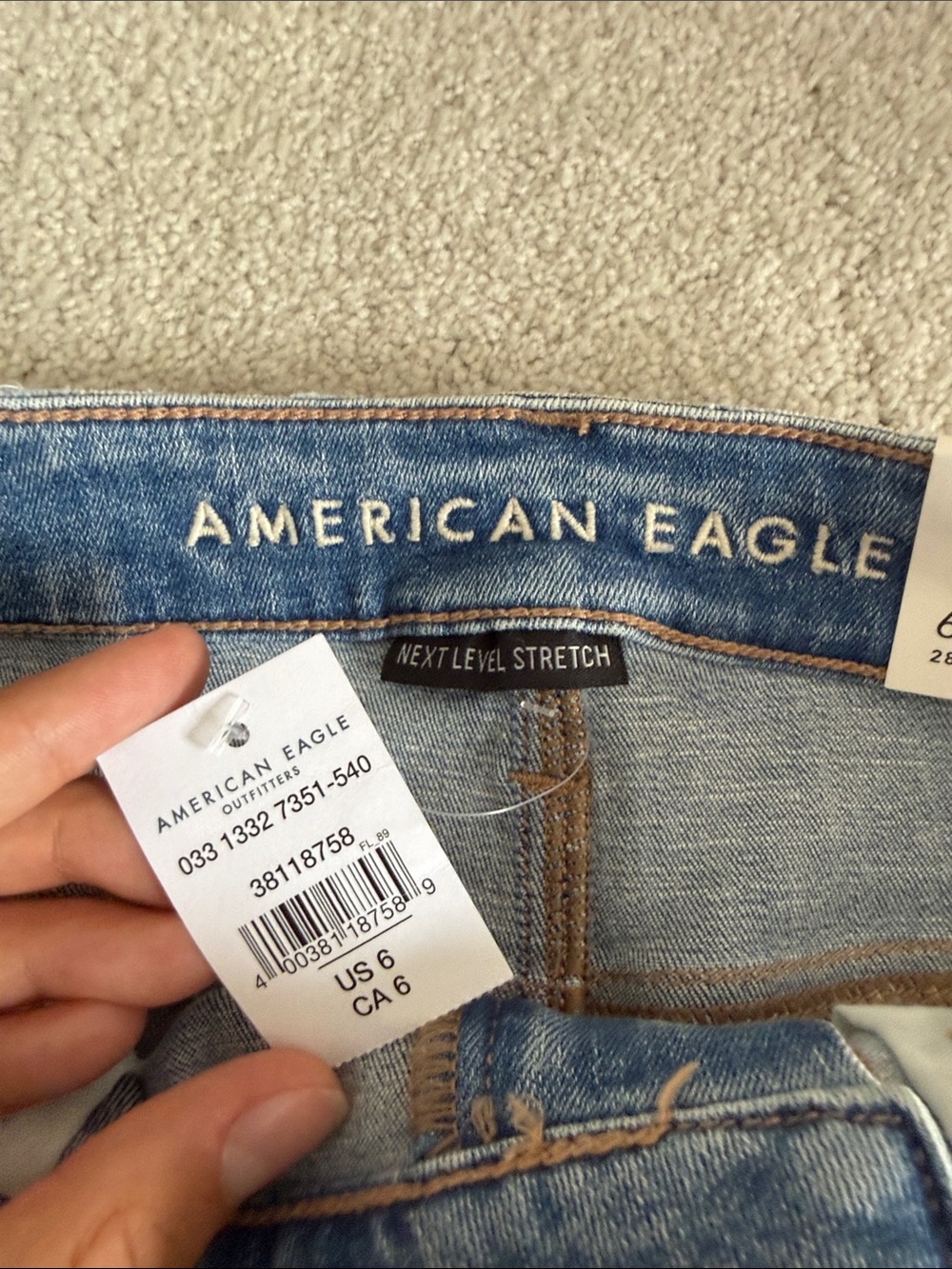 NWT Women’s American Eagle Outfitters Distressed Light Blue Denim Shorts - Picture 4 of 8